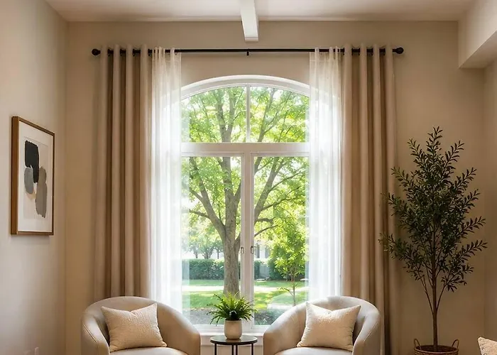 Mccormick Meetup - Prime Location - Sleeps 16 * Chicago