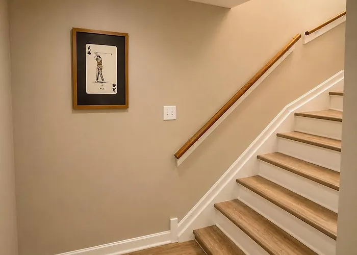 Mccormick Meetup - Prime Location - Sleeps 16 *